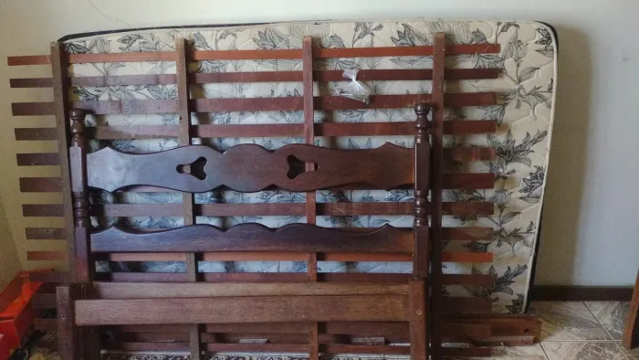 Cama de casal sucupira