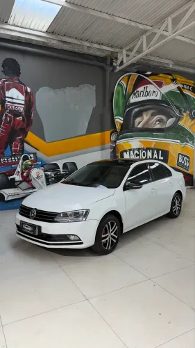 Volkswagen Jetta Comfortline 1.4 TSI 16V 4P Aut. 2016