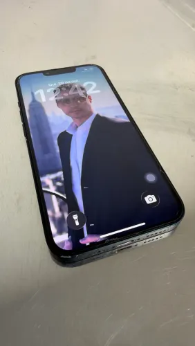 iPhone 13 256G Bateria 75%
