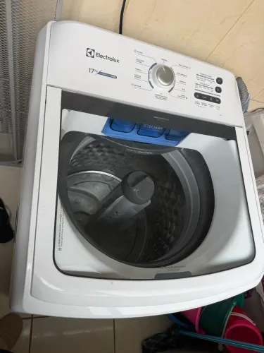Máquina de lavar eletrolux