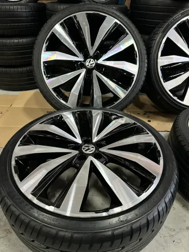 Rodas aro 20 modelo amarok extreme 5x100