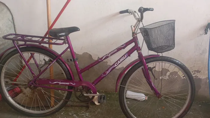 Bicicleta usada,linda e conservada