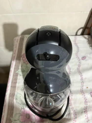 Mini Me Automática Dolce Gusto Preta (127v)