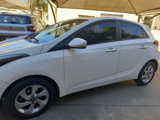 Hyundai HB20 C.style/c.plus 1.6 Flex 16V Aut. 2016