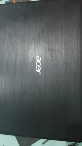 VENDO NOTEBOOK ACER I5-7200U / 20GB RAM DDR4/ 1TB ROM SSD