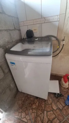 Máquina Brastemp 14g modelo novo tem nota.