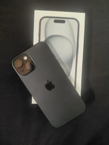 IPhone 15 128gb 2 meses e meio de uso 