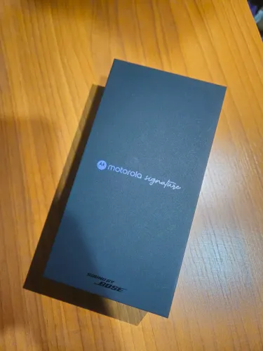 Motorola Signature 512gb lacrado VERDE OLIVA
