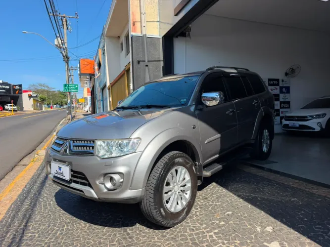 Mitsubishi Pajero Dakar/hpe 3.5 4X4 Flex 5P Aut. 2015