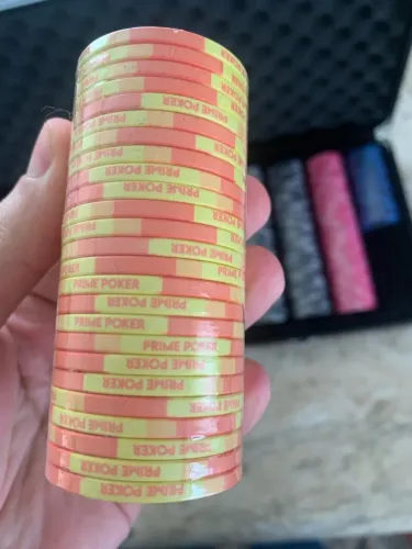 Maleta de Poker de cerâmica - 500 fichas (Apenas um pack aberto)