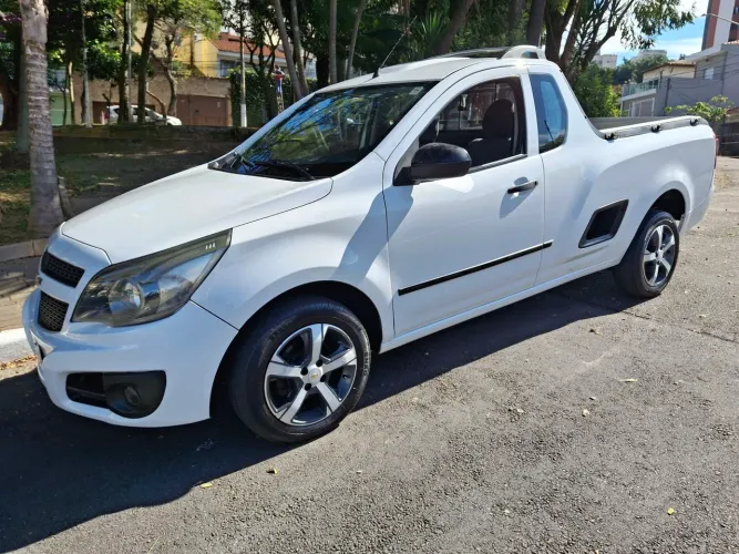 Chevrolet Montana LS 1.4 Econoflex 8V 2P 2013