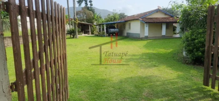 Chácara com 1.200m² na Praia de MARANDUBA