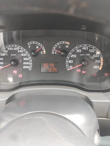 Fiat Palio ELX 1.3 MPI Flex 8V 4P 2005