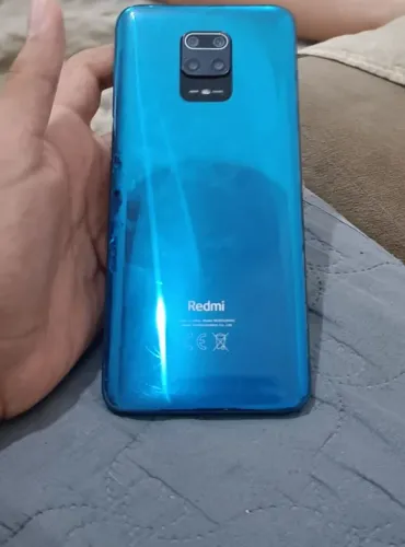 REDMIN NOTE 9S armazenamento 64gb ram4gb tela quebrada mais funciona 100%