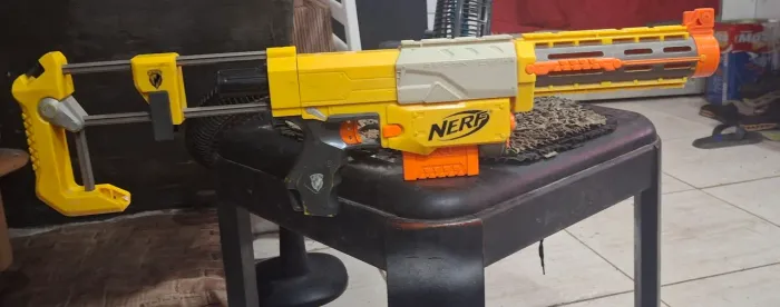 Lançador Nerf Recon CS-6 com Acessórios e Pente - Perfeito Estado