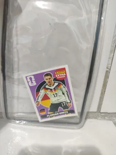 Legend do Florian Wirtz roxo (base) 