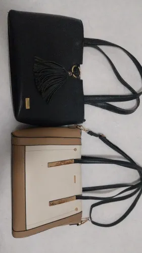 Duas bolsas por 100,00!!