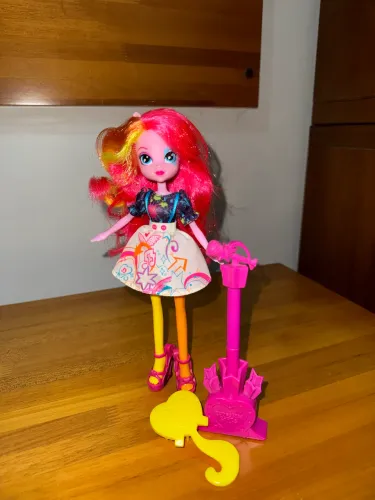 Boneca Equestria Girls My Little Pony Hasbro (Pinkie Pie)
