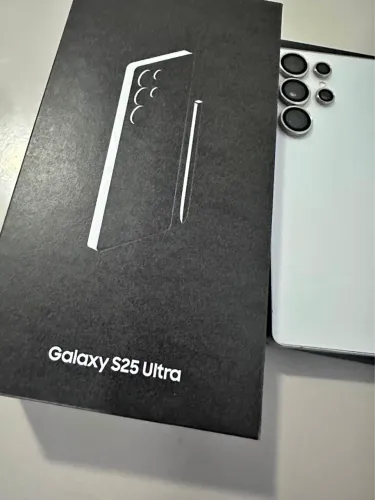 Samsung S25 Ultra 256Gb - Com nota e garantia - Troco