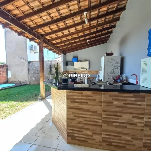 Casa com 3 dormitórios à venda, 74 m² por R$ 430.000,00 - Zona Sul