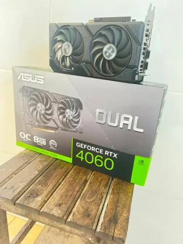 Placa De Vídeo Asus Dual Geforce Rtx 4060 Oc 8 Gb Gddr6