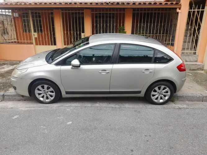 Citroen C4 GLX 1.6 Flex 16V 5P Mec. 2012