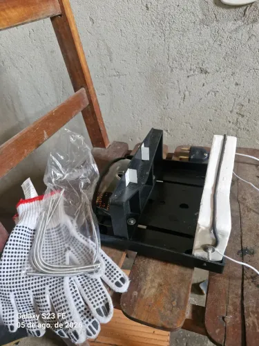 Maquina de cortar vidro
