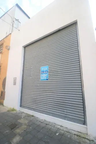Prédio comercial reformado em localização estratégica no Centro