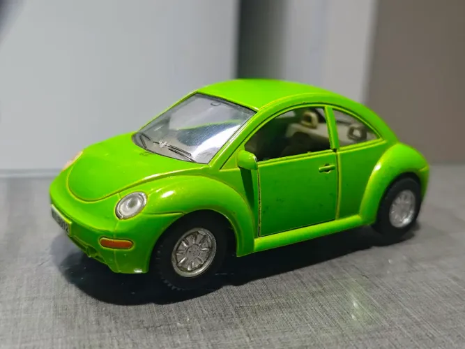 Carrinho em miniatura Volkswagen New Beatle