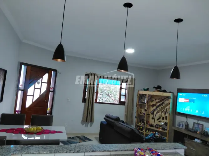 Casa com 2 quartos para alugar na Vila Nova Sorocaba/SP