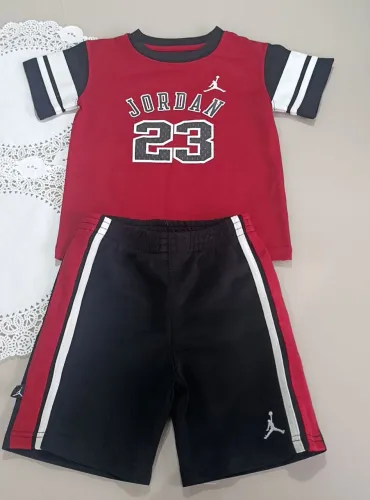 Conjunto infantil Nike Jordan 3-4 anos