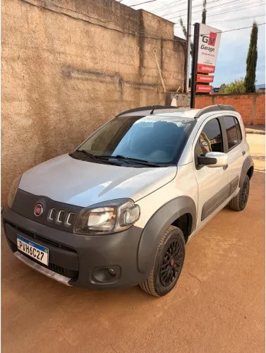 Fiat Uno WAY Celeb. 1.0 EVO Fire Flex 8V 5P 2014