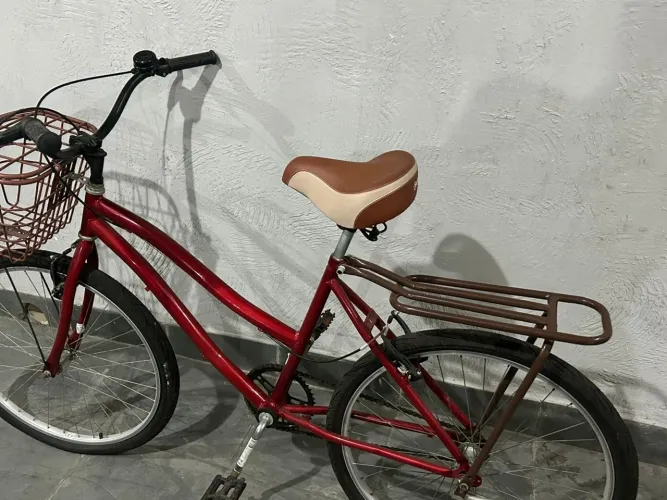 Bicicleta Aro 26 Nova toda equipada + suporte de transporte para carro