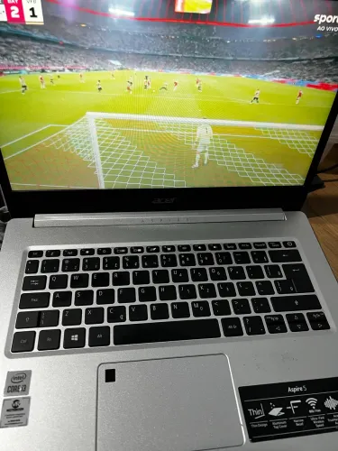 Super Notebook Acer Aspire 5 (12gb RAM)