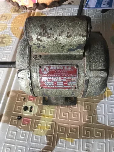 Vende se motor monofásico 