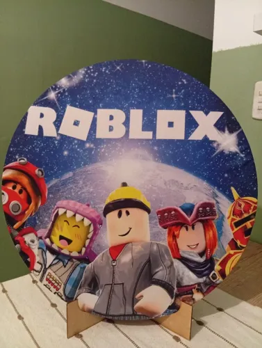 Painel com tema Roblox