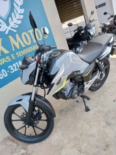 Titan Extra 