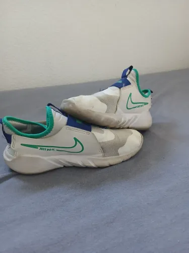 Tênis Nike infantil
