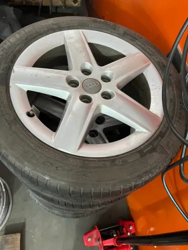 Jogo jante roda original Audi aro 17 