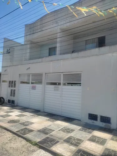 ALUGO CASA PADRÃO