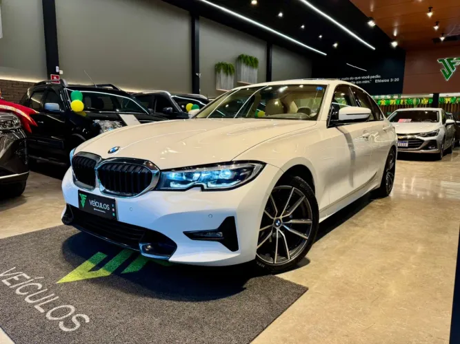 BMW 320I A 2.0 Turbo/activeflex 16V 184cv 4P 2022