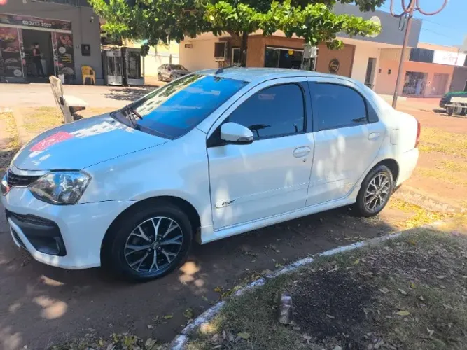 Toyota Etios Platinum Sed. 1.5 Flex 16V 4P Aut. 2018