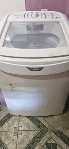 Com Defeito! Máquina de lavar Electrolux 16kg