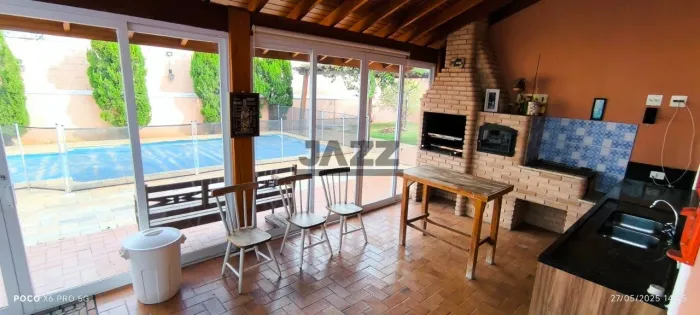 Casa / Sobrado em Condomínio em Jardim Santa Monica