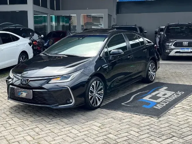 Toyota Corolla Altis Prem. Hybrid 1.8 Flex AUT 2023