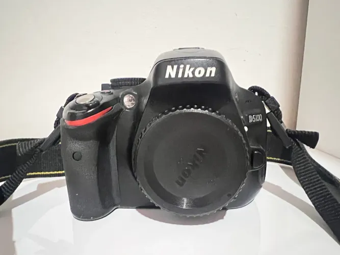 Nikon 5100