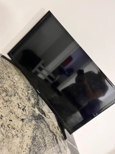Tv Samsung 32 polegadas (não é smart)