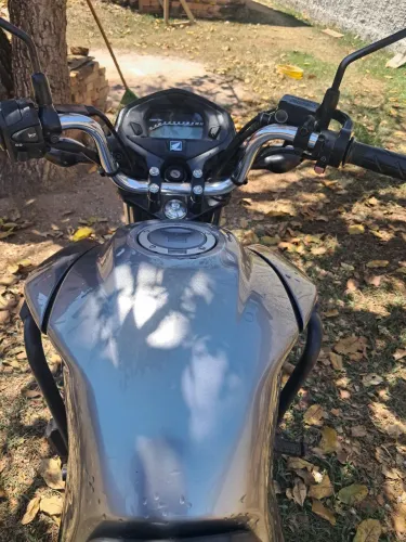 Vendo fan 160 14.000 mil ,ótimo estado motor nunca foi aberto