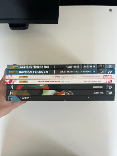 Lote de HQs DC e Marvel | Batman | Homem-Aranha | Deadpool | Star Wars