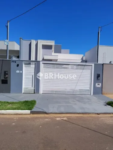 Parque Residencial Rita Vieira | Casa 3 quartos, sendo 1 suite